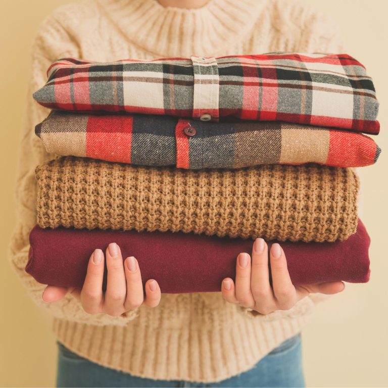 Earn Money From Home Decluttering [FREE PDF]